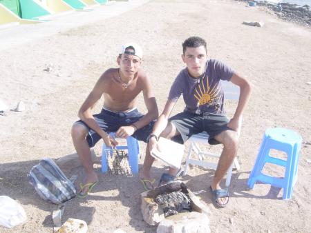 c moi avec mon frre ali